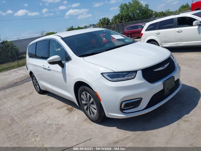 CHRYSLER PACIFICA HYBRID 2023