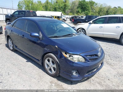 TOYOTA COROLLA 2012