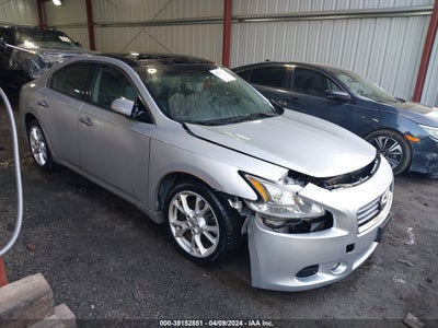 NISSAN MAXIMA 2012