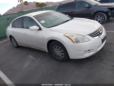 Nissan Altima 2010
