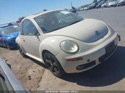 VOLKSWAGEN NEW BEETLE 2006
