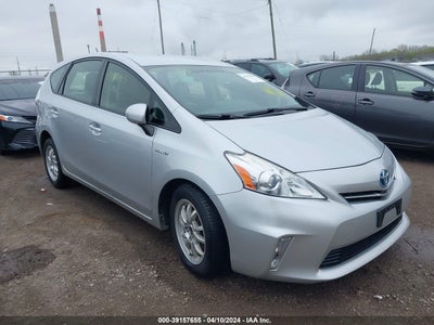 TOYOTA PRIUS V 2014