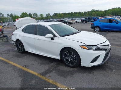 TOYOTA CAMRY 2020