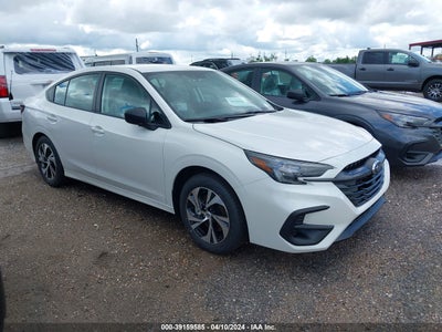 Subaru Legacy 2024