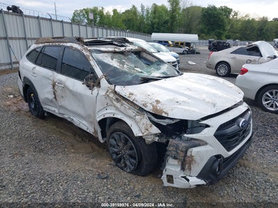 SUBARU OUTBACK 2024