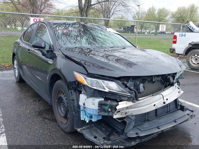 Toyota Camry 2019