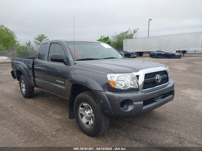 TOYOTA TACOMA 2011