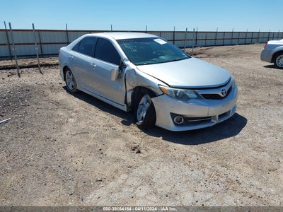 TOYOTA CAMRY 2013