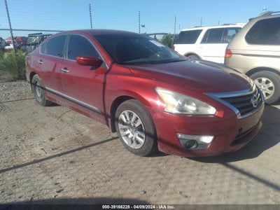 Nissan Altima 2015