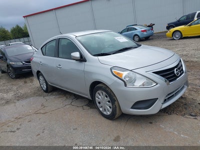 Nissan Versa 2017