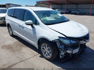 Chrysler Voyager 2022