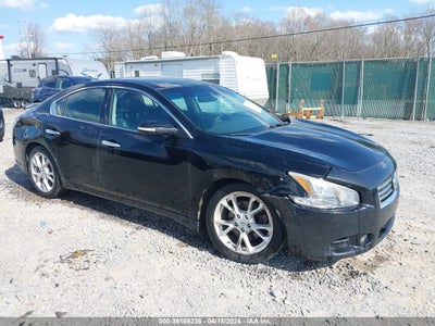 Nissan Maxima 2014