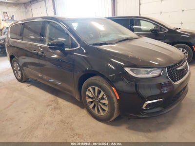 Chrysler Pacifica 2024