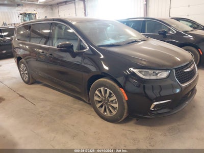 Chrysler Pacifica 2024