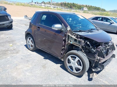 Scion Iq 2012