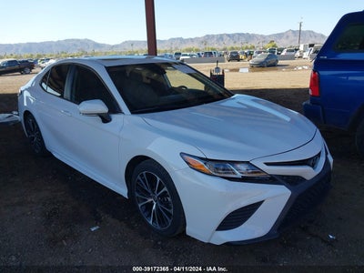 TOYOTA CAMRY 2020