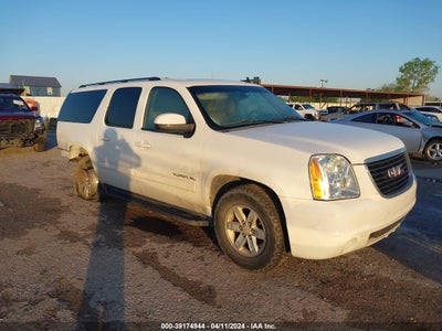 GMC YUKON XL 1500 2011