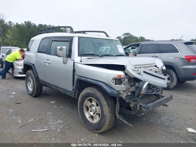 TOYOTA FJ CRUISER 2008