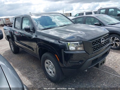 Nissan Frontier 2023