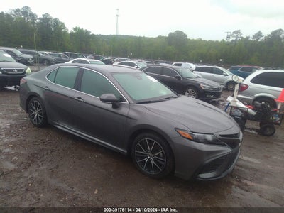 Toyota Camry 2023