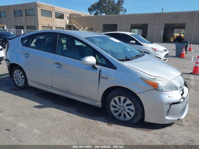 Toyota Prius plug-in 2013