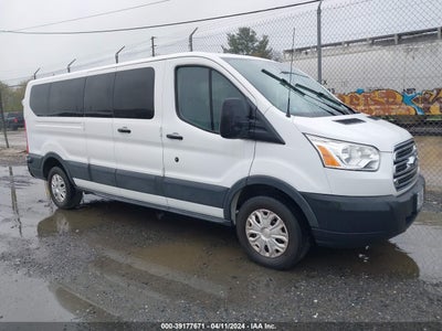 Ford Transit-350 2015