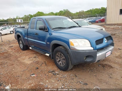 Mitsubishi Raider 2006