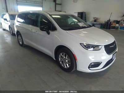 Chrysler Pacifica 2024