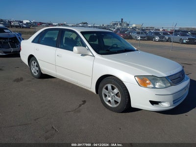 TOYOTA AVALON 2001
