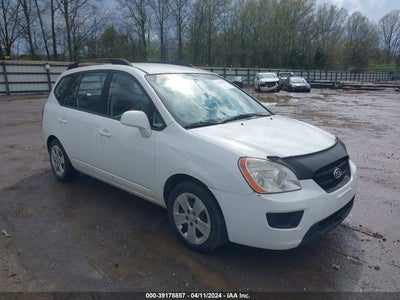 Kia Rondo 2009