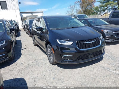 CHRYSLER PACIFICA HYBRID 2024