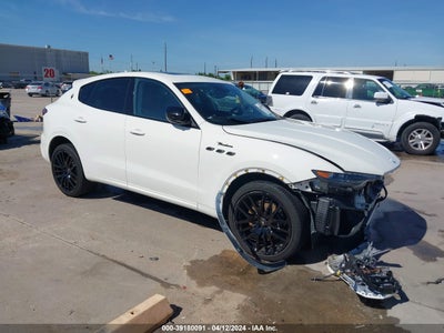 Maserati Levante 2022