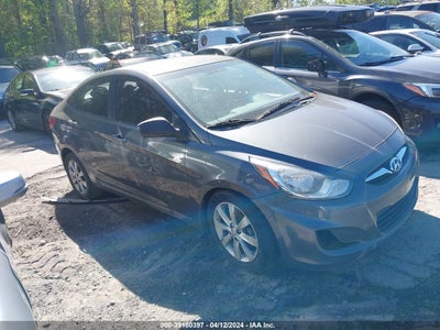 HYUNDAI ACCENT 2012