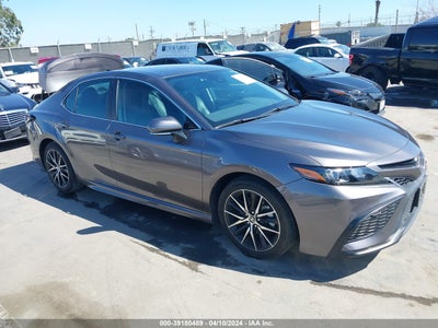 TOYOTA CAMRY 2022