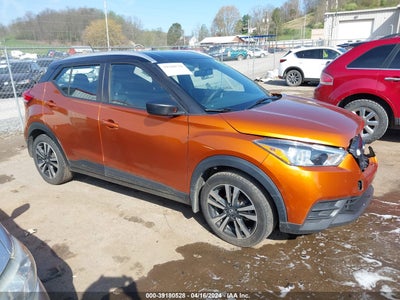 NISSAN KICKS 2019