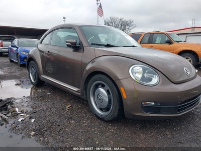 Volkswagen Beetle 2012