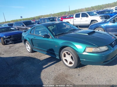 FORD MUSTANG 2001