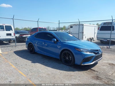 TOYOTA CAMRY 2024