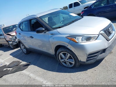 NISSAN KICKS 2019