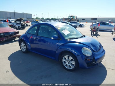 VOLKSWAGEN NEW BEETLE 2008