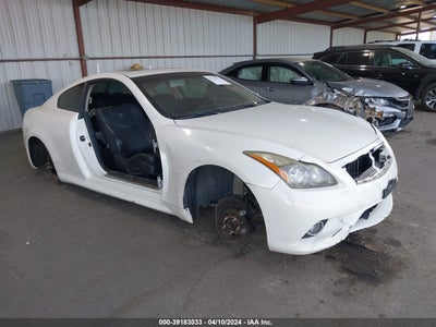 Infiniti G37 2011