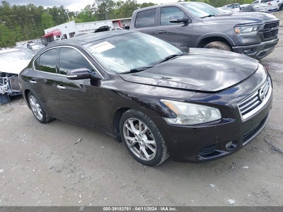 NISSAN MAXIMA 2014