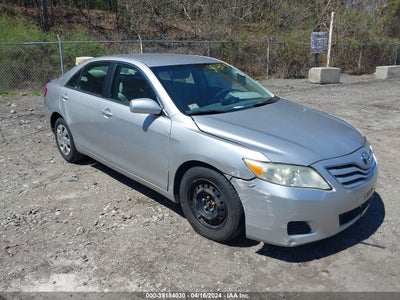 TOYOTA CAMRY 2010