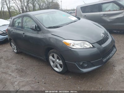 TOYOTA MATRIX 2010