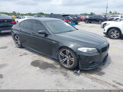 BMW M5 2013