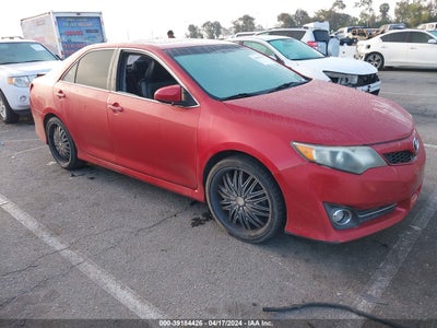 TOYOTA CAMRY 2013