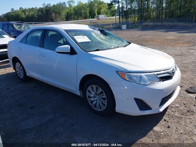TOYOTA CAMRY 2012