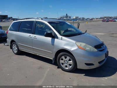 TOYOTA SIENNA 2006