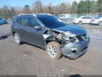 NISSAN ROGUE 2015