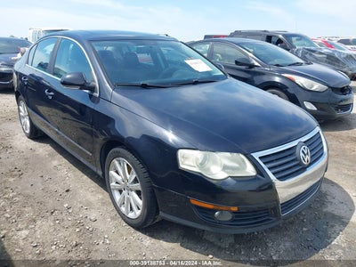 VOLKSWAGEN PASSAT 2010